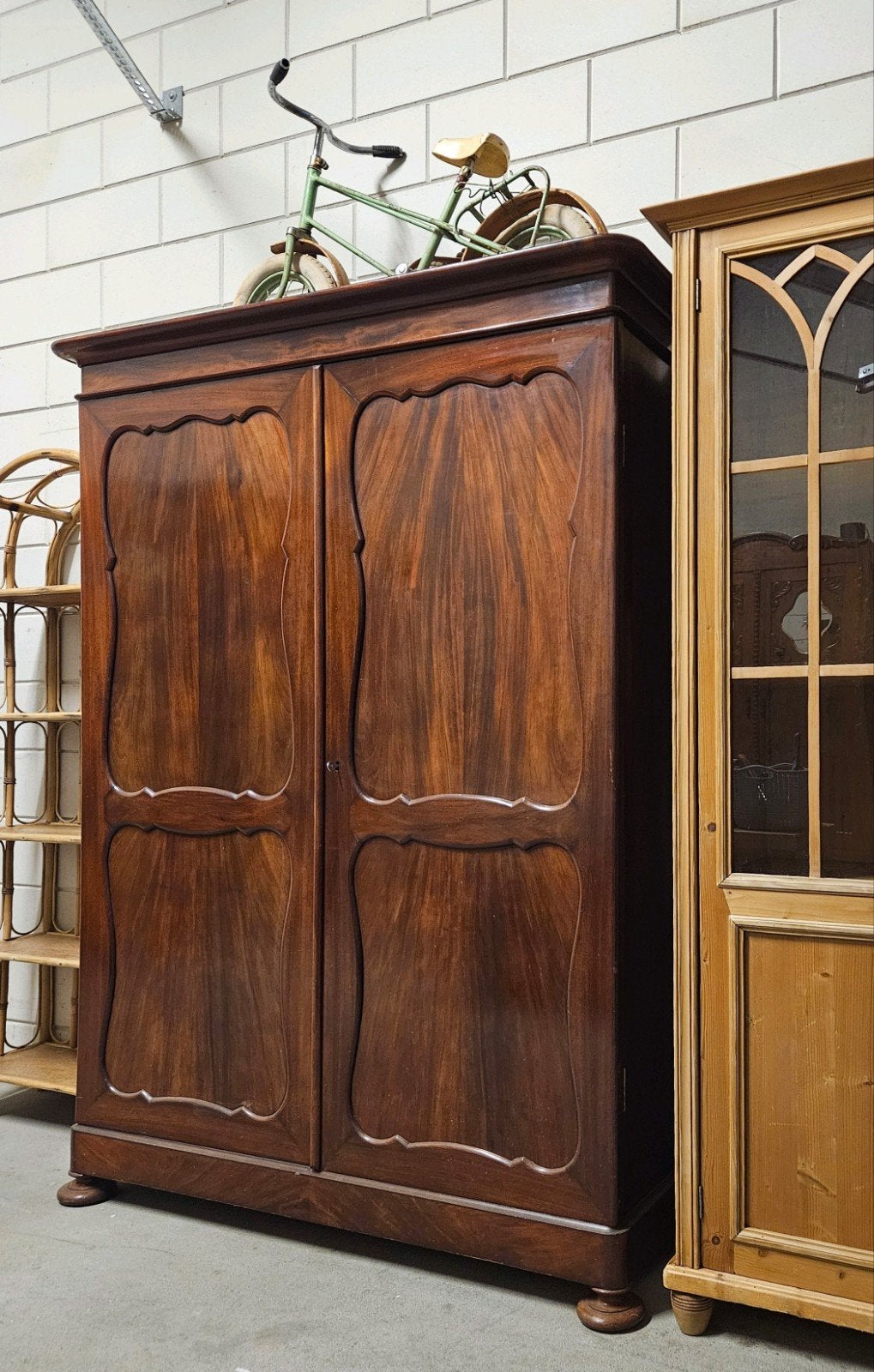 🏷OPRUIMING Antieke Biedermeier meidenkast vintage hangkast, Ophalen of Verzenden