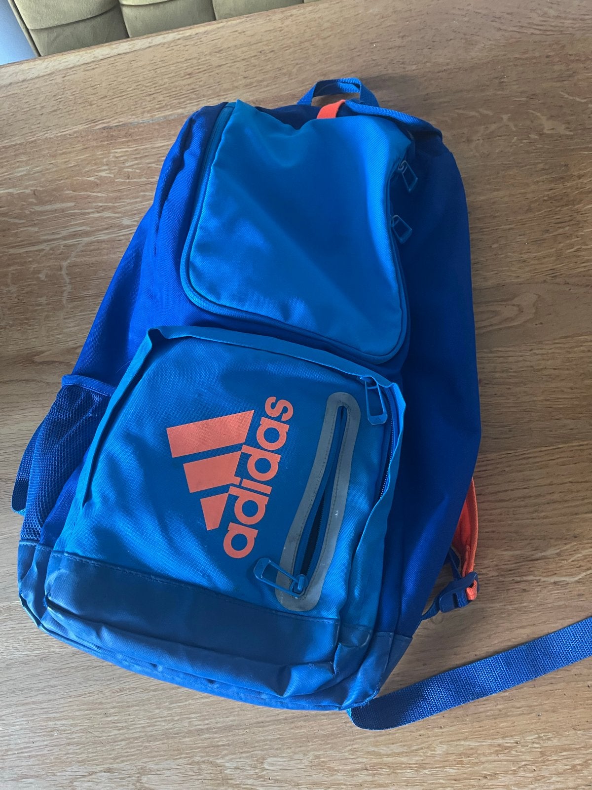 Mooie Adidas hockeytas / rugzak, Gebruikt, 25 tot 40 cm, Ophalen of Verzenden, Overige merken