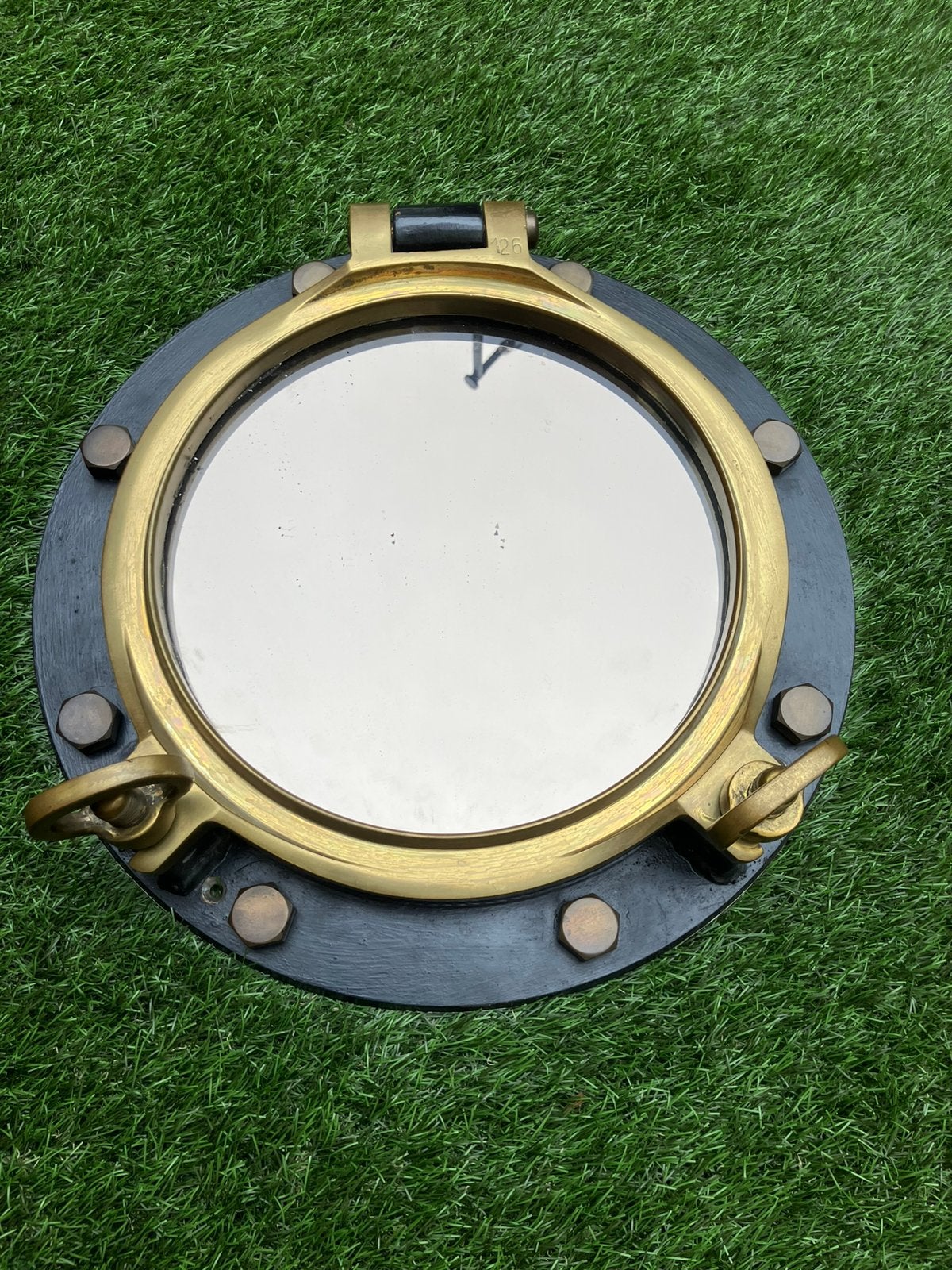 Zware vintage messing patrijspoort, Ophalen, Rond, Minder dan 50 cm