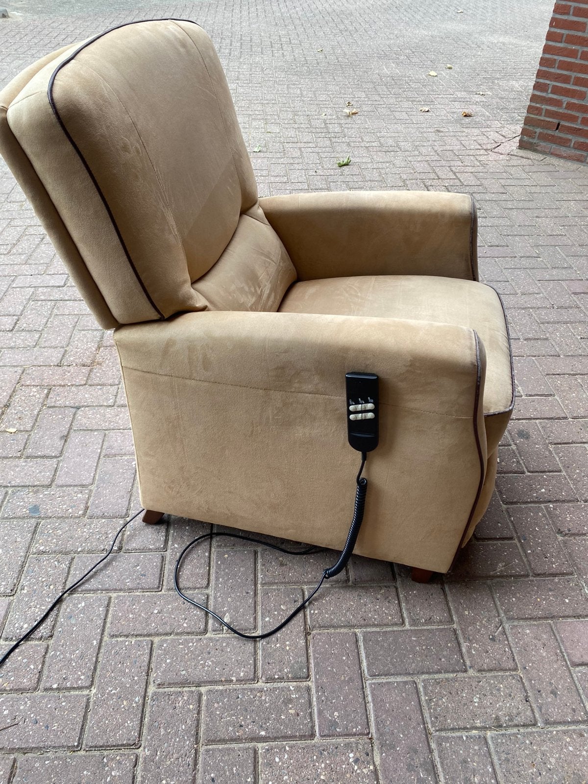 Zeer mooie gave relax stoel electrisch, Huis en Inrichting, Fauteuils, Ophalen, Gebruikt, 75 tot 100 cm, Stof