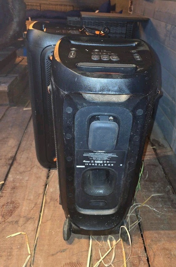 Foto 4 van JBL PartyBox 310 - Krachtige Party Speaker met Lichteffecten