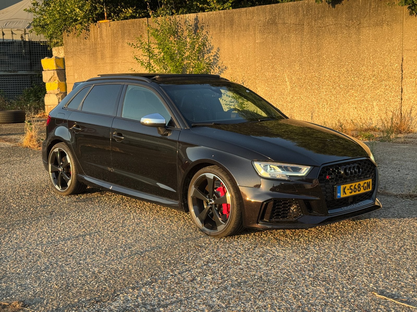 Audi RS3 2.5 TFSI 400pk Quattro S-Tronic 2018 RS stoelen B&o, Auto's, Automaat, Zwart, Zwart, Leder