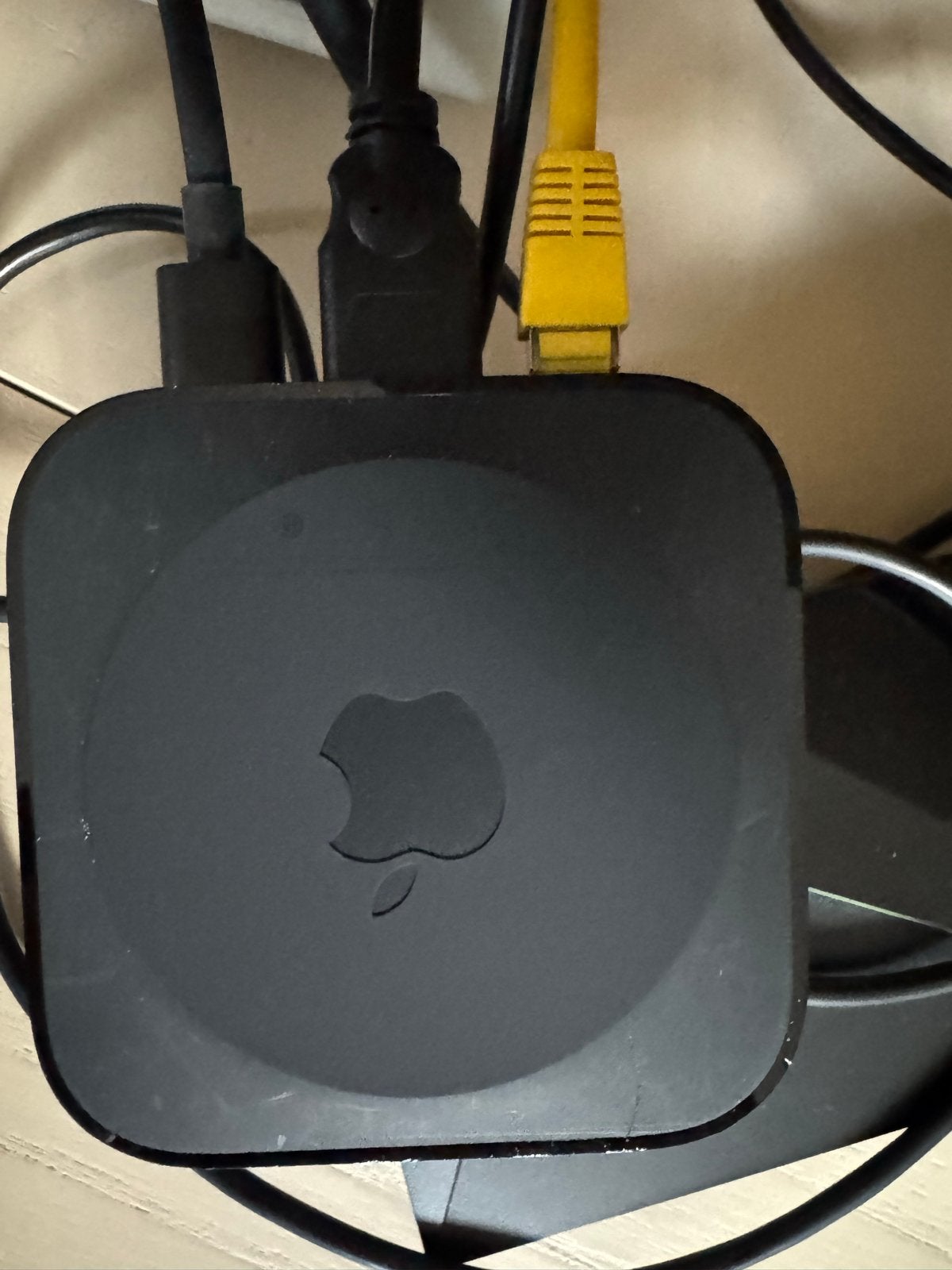 Apple TV HD 32 GB (A1625) met Siri Remote (A2540), Ophalen, Gebruikt, HDMI, Minder dan 500 GB