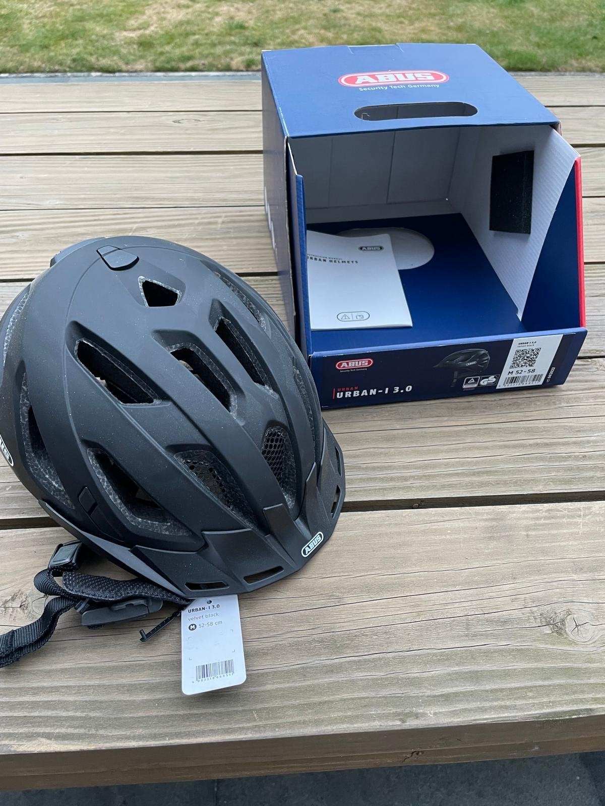 Nieuwe ABUS Urban-I 3.0 Fietshelm Maat M (52-58 cm), Fietsen en Brommers, Fietsaccessoires | Fietshelmen, Ophalen of Verzenden