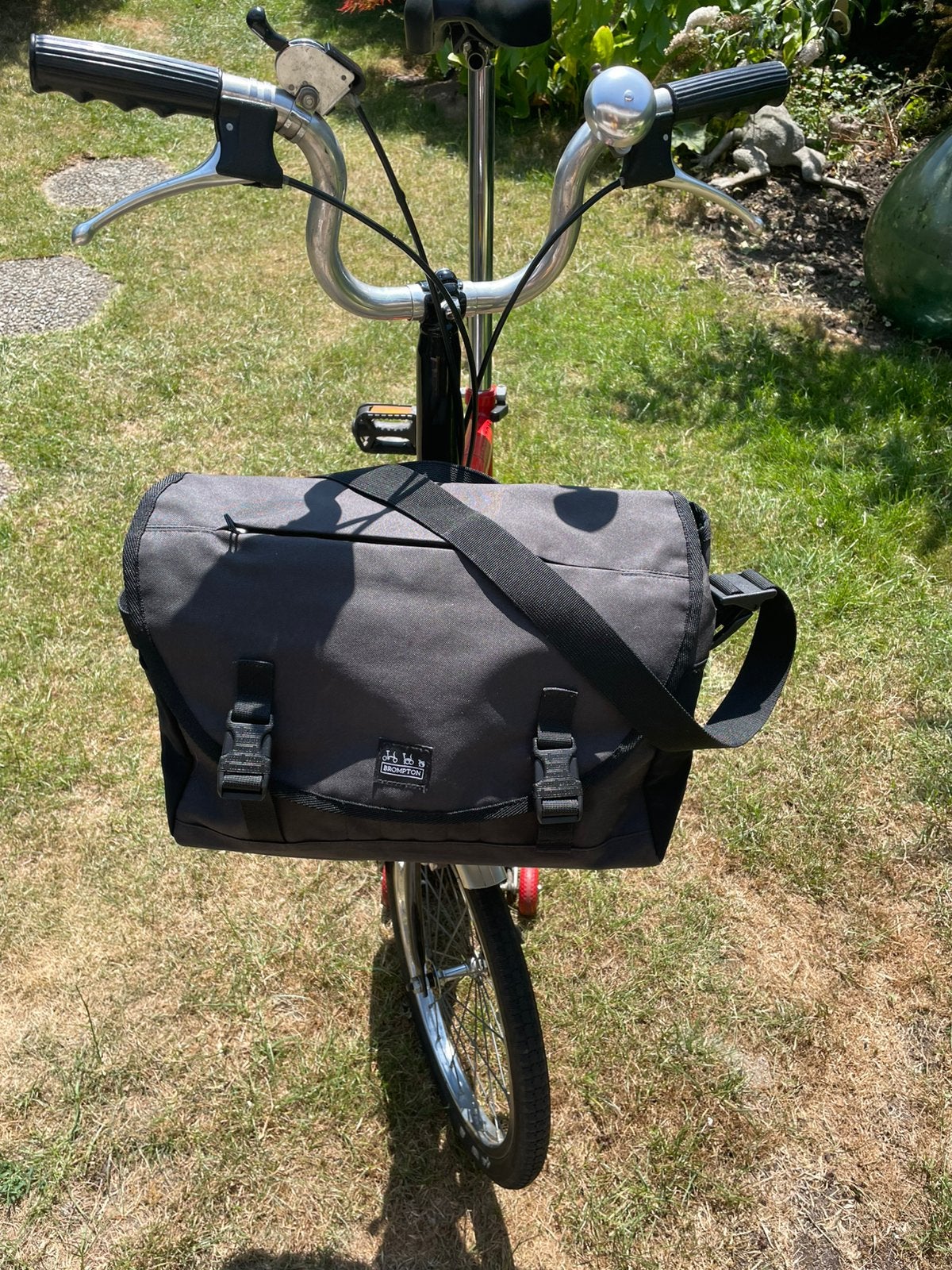 Brompton ltas 42 cm breed  voor oa laptop, Fietsen en Brommers, Fietsen | Vouwfietsen, Ophalen of Verzenden, Zo goed als nieuw