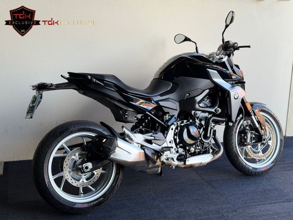 BMW F900R F 900 R BLACK STORM METALLIC (900 XR GS 1000 35KW), Motoren, Bedrijf, Meer dan 35 kW, Minimaal motorrijbewijs A2, T.D.K. EXCLUSIVE