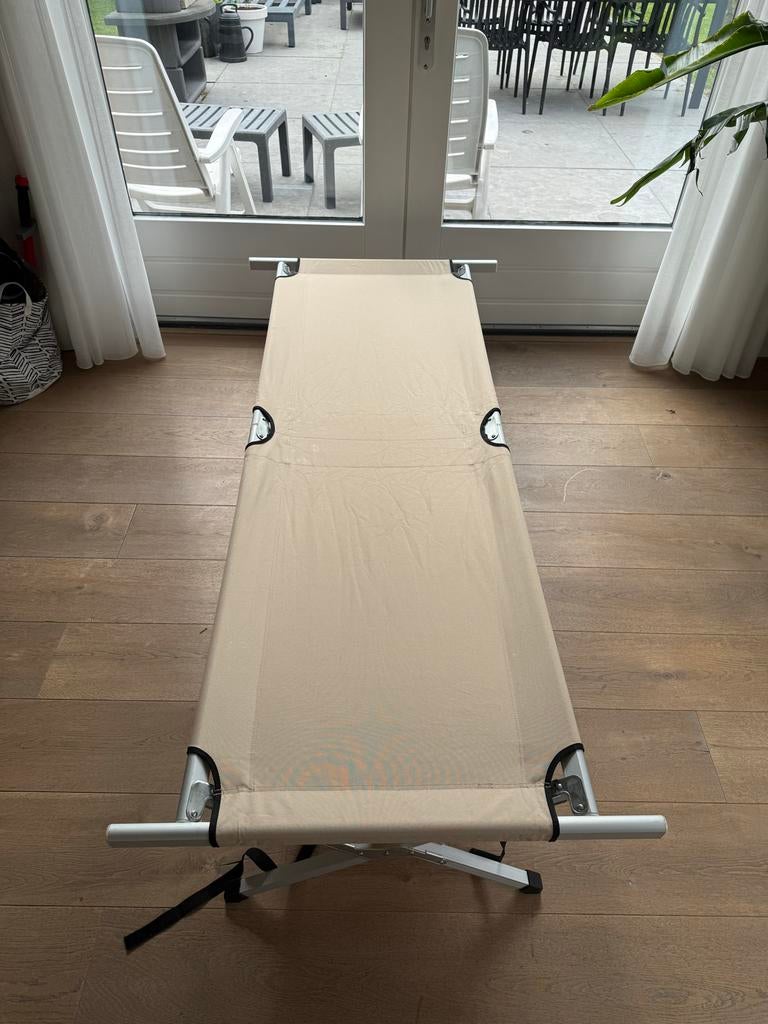 3x Aluminium stretchers campingbedjes 190x64x40 cm, Caravans en Kamperen, Ophalen, Gebruikt