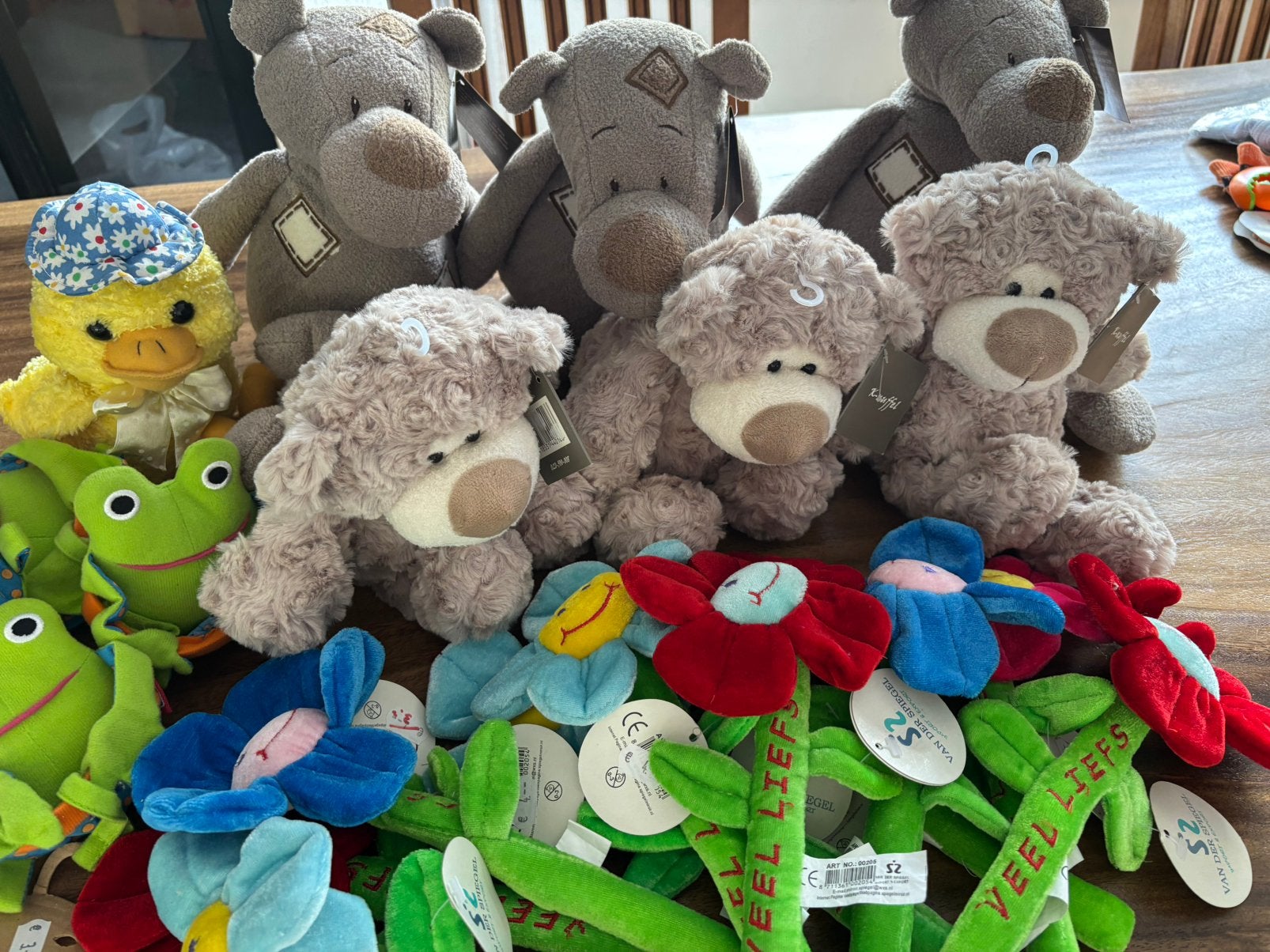 Nieuwe partij knuffels, Kinderen en Baby's, Ophalen of Verzenden, Nieuw, Beer