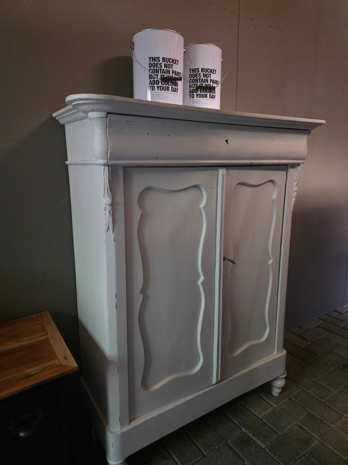 Witte biedermeier meidenkast opbergkast bezorgen mogelijk, Ophalen of Verzenden