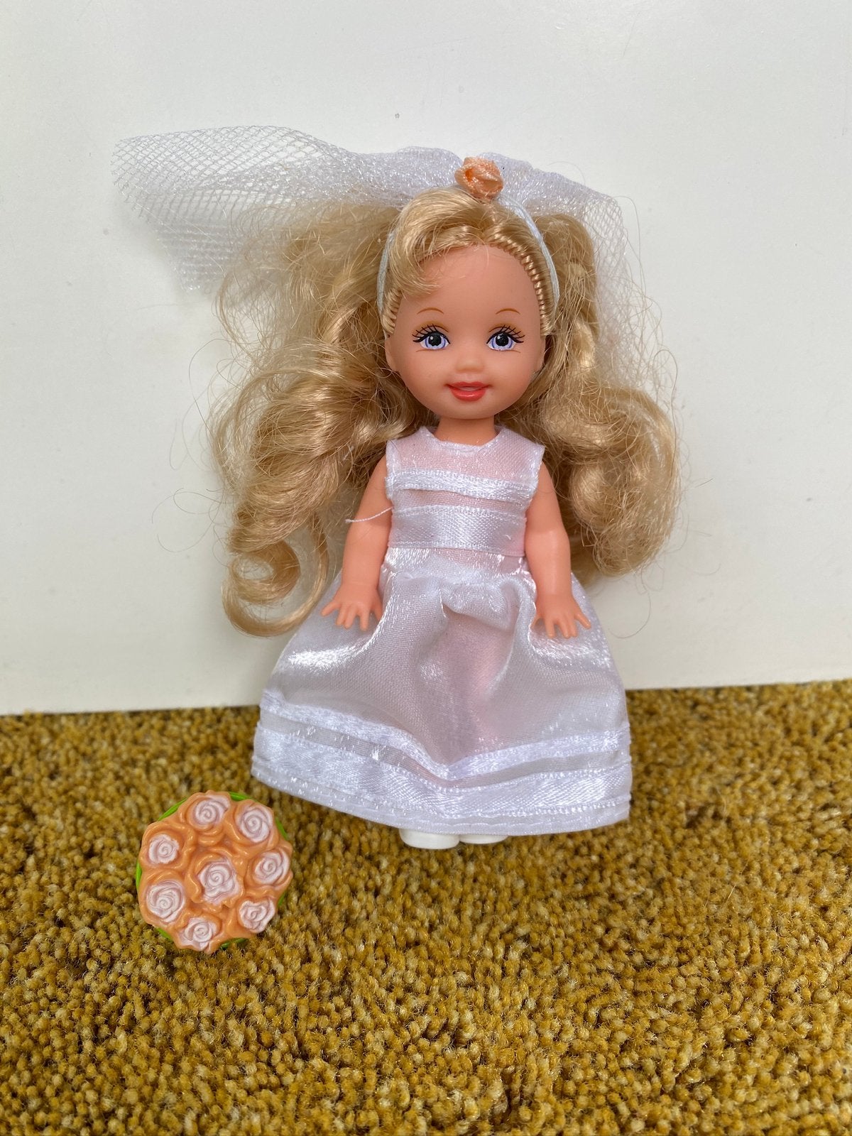 Barbie Lil’ Bride Kelly 2002, Ophalen of Verzenden, Gebruikt, Barbie