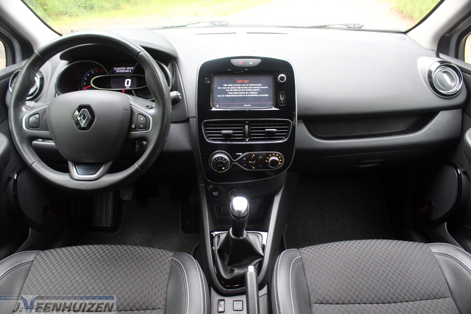 Renault Clio 0.9 TCe Bose | 2018 |✅Cruise | ❄️Clima |, Voorwielaandrijving, 898 cc, Gebruikt, Euro 6