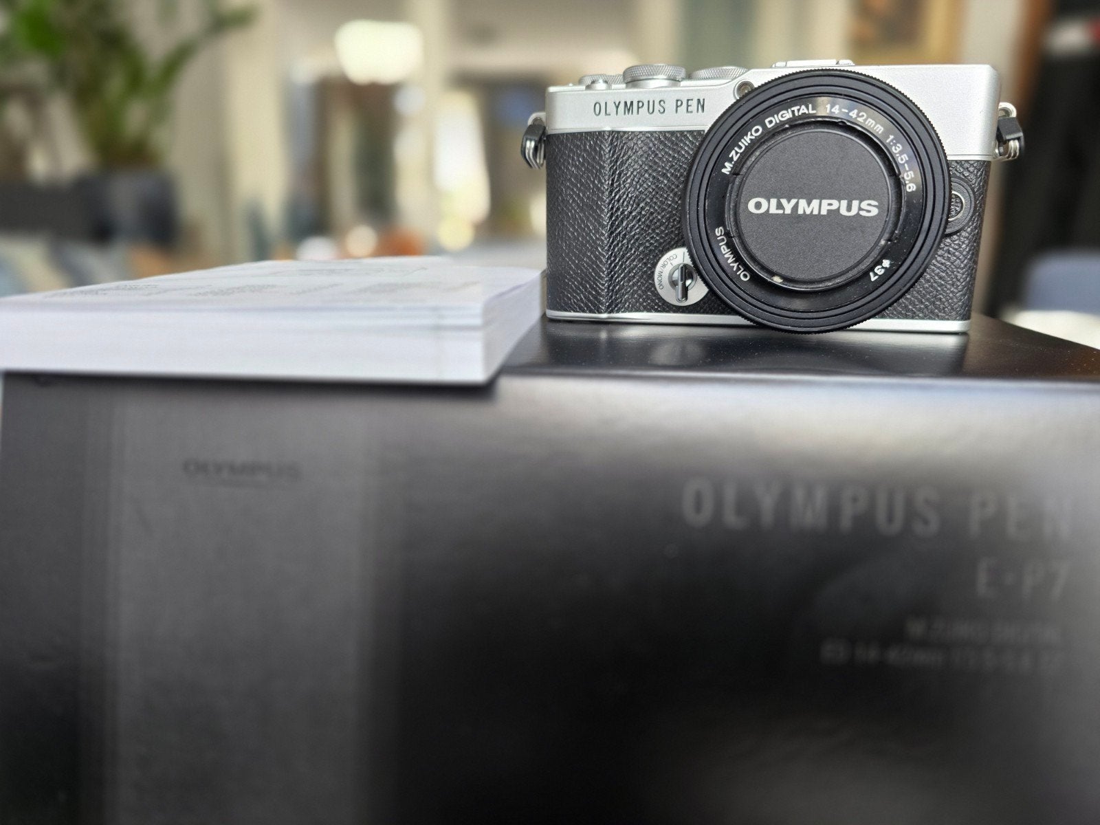 Olympus PEN E-P7 Systeemcamera met M.Zuiko 14-42mm lens, Ophalen, Gebruikt, Beeldstabilisatie, Olympus