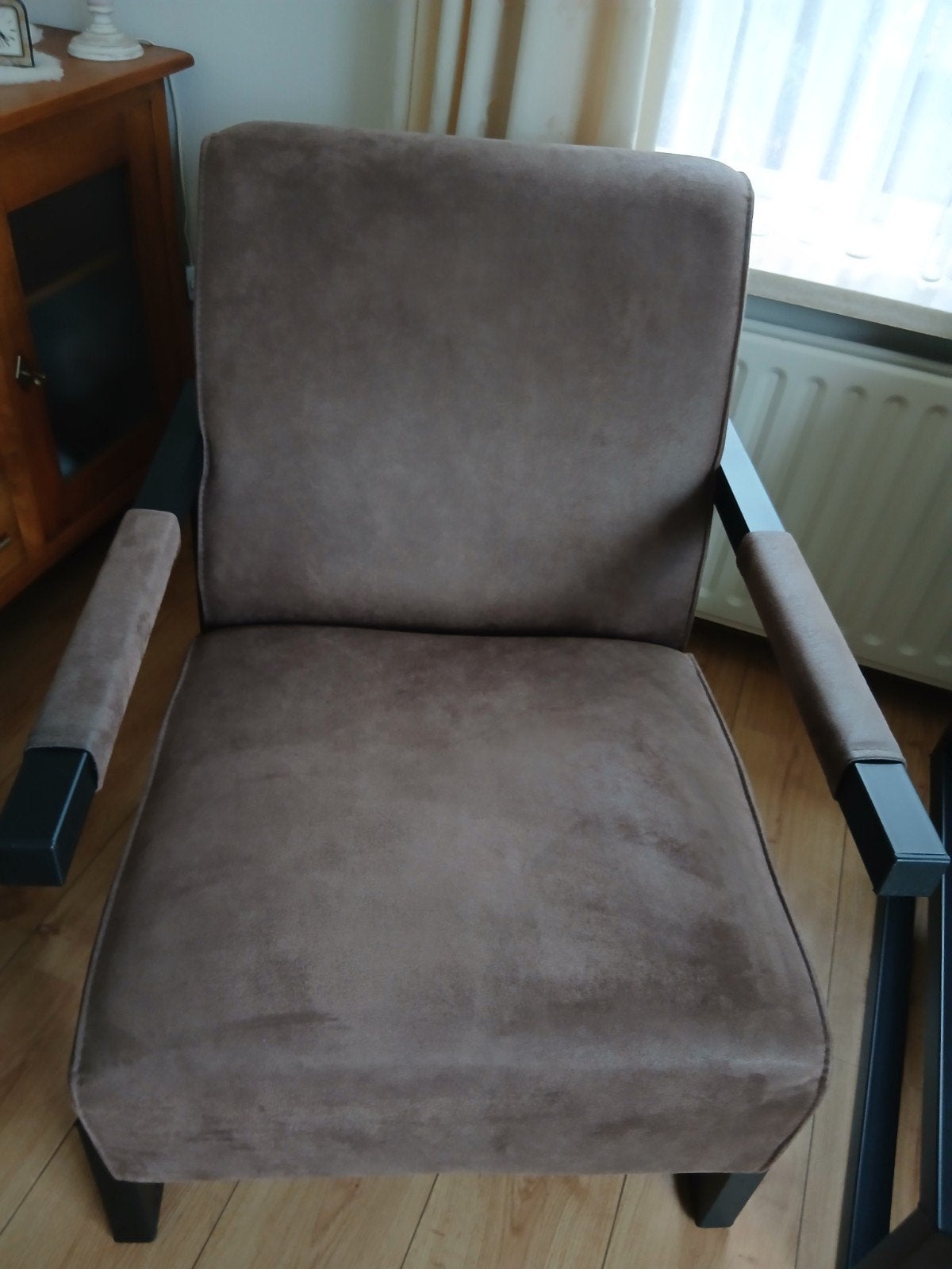 Bruine fauteuil, in goede staat., Ophalen, Hout, 75 tot 100 cm, Zo goed als nieuw