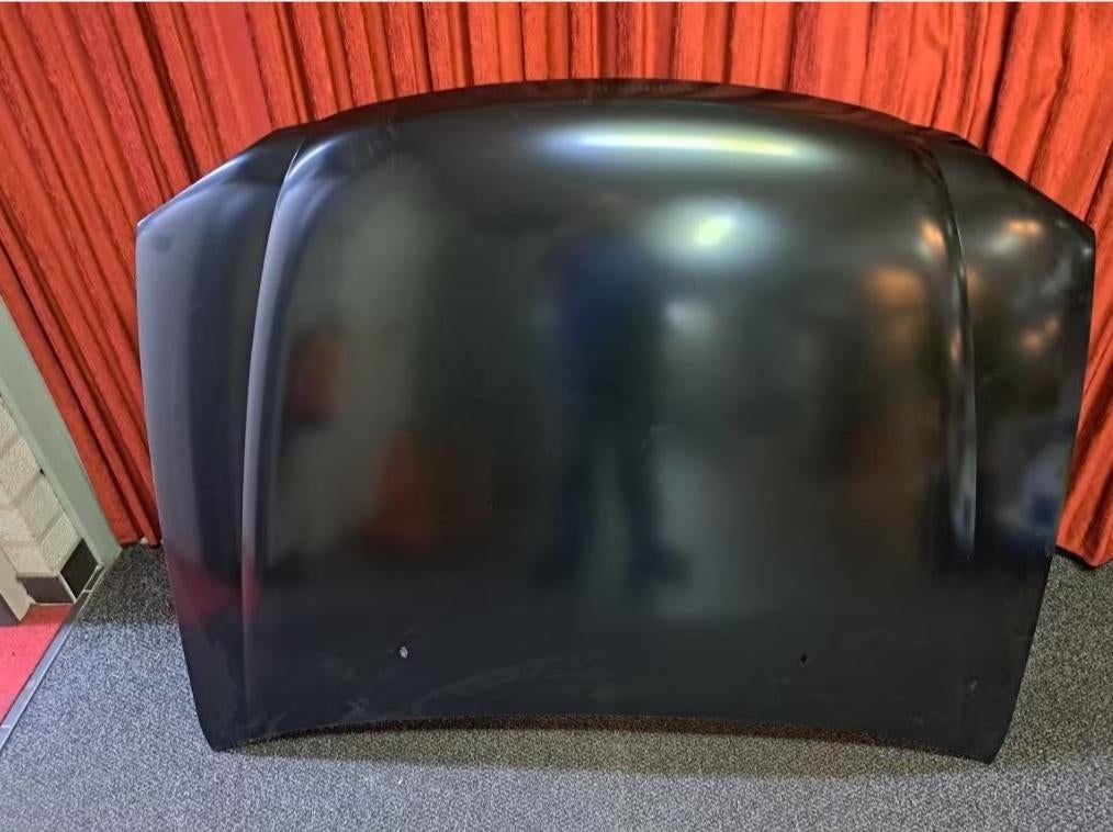 Motorkap Daihatsu Charade G200 1994-2000, Ophalen, De Rie Automaterialen, Info@derieautomaterialen.nl, Kaardebol 2