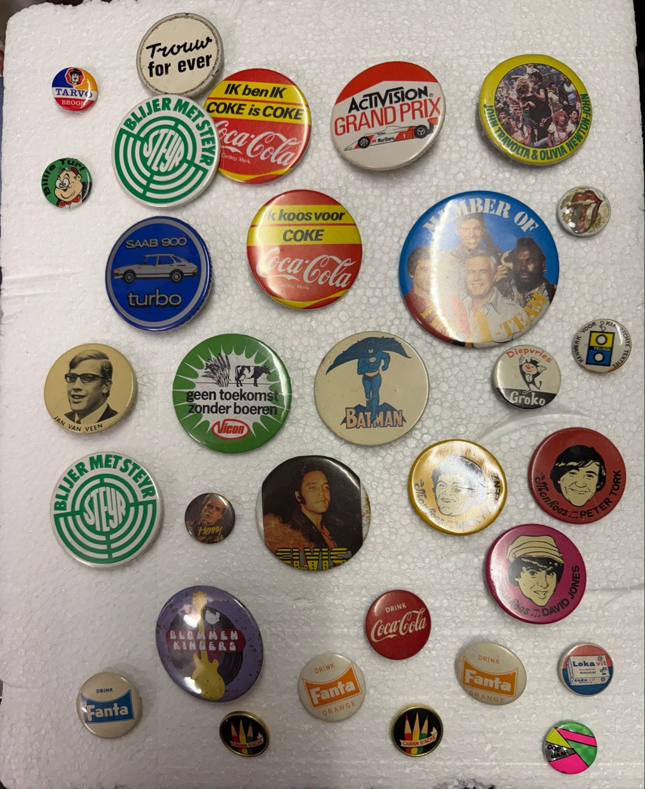 Verzameling vintage pins/buttons (Coca-Cola, Batman, etc.), Ophalen of Verzenden, Gebruikt