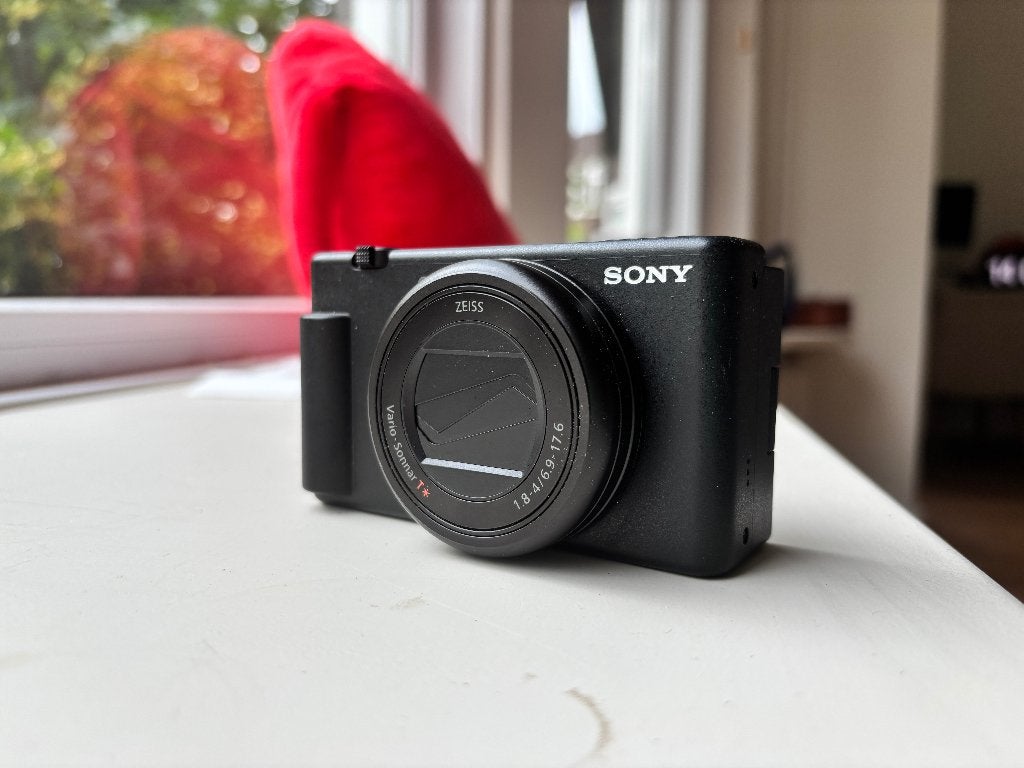 Sony ZV-1 II / ZV-1 Mark II vlogcamera, Audio, Tv en Foto, Fotocamera's Digitaal, Ophalen of Verzenden, Zo goed als nieuw, 4 t/m 7 keer