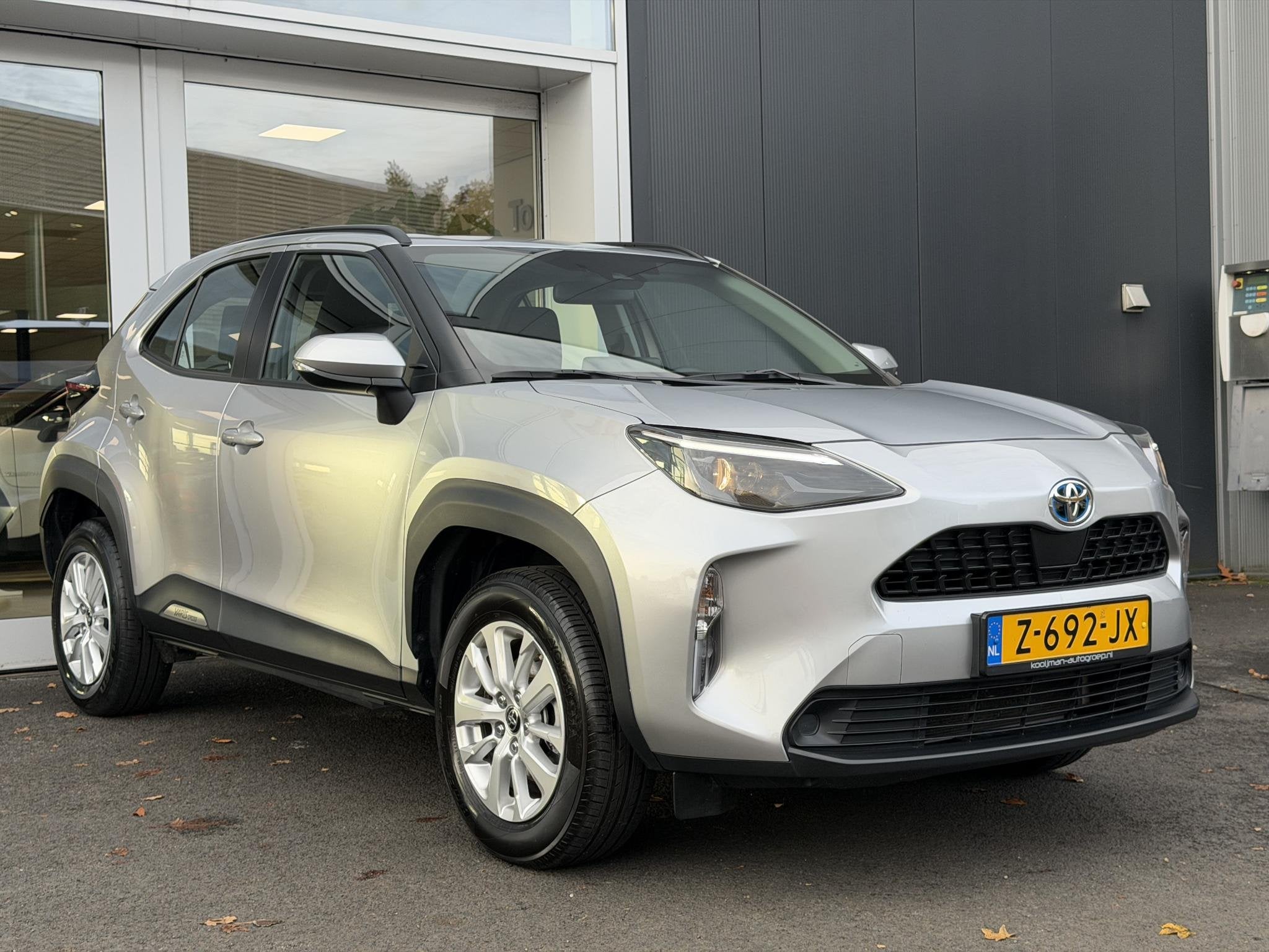 Toyota Yaris Cross 1.5 Hybrid Active | Parkeercamera | LM Ve, Dealer onderhouden, Stof, Gebruikt, 116 pk