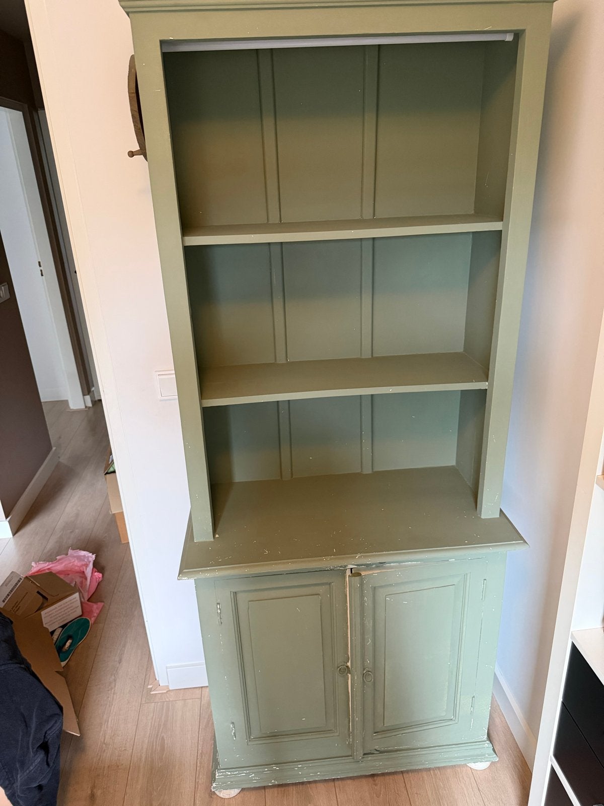 Vintage Groene Buffetkast met Open Vakken en Deuren, Huis en Inrichting, Kasten | Boekenkasten, Ophalen, Gebruikt, 50 tot 100 cm