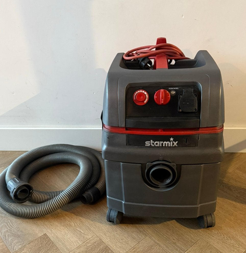 Starmix L1625 bouwstofzuiger incl slang, Ophalen, Zo goed als nieuw