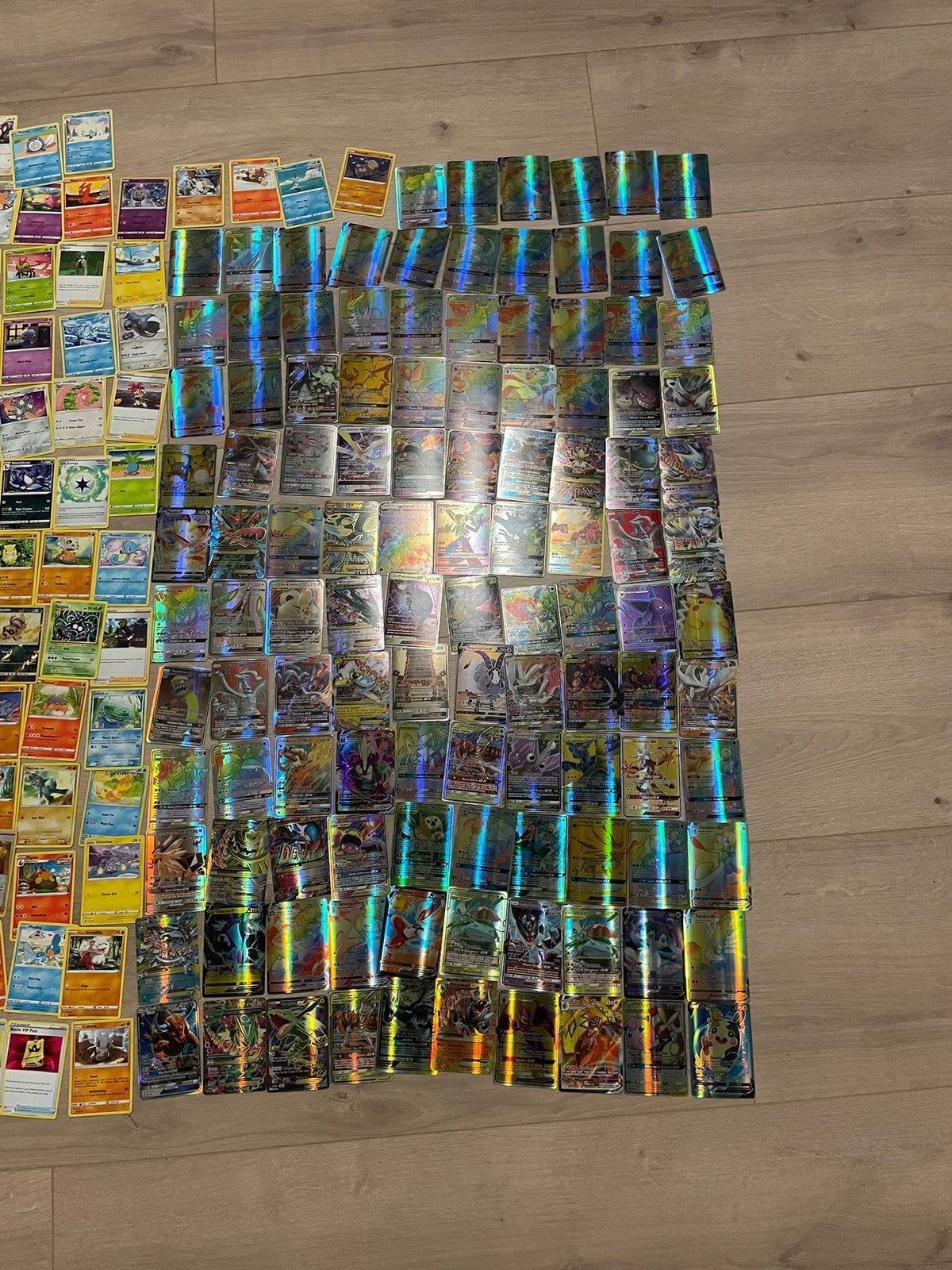 250 neppe pokemonkaarten collectie 120 rainbow 130 normale., Eén comic, Ophalen of Verzenden, Zo goed als nieuw, Japan (Manga)
