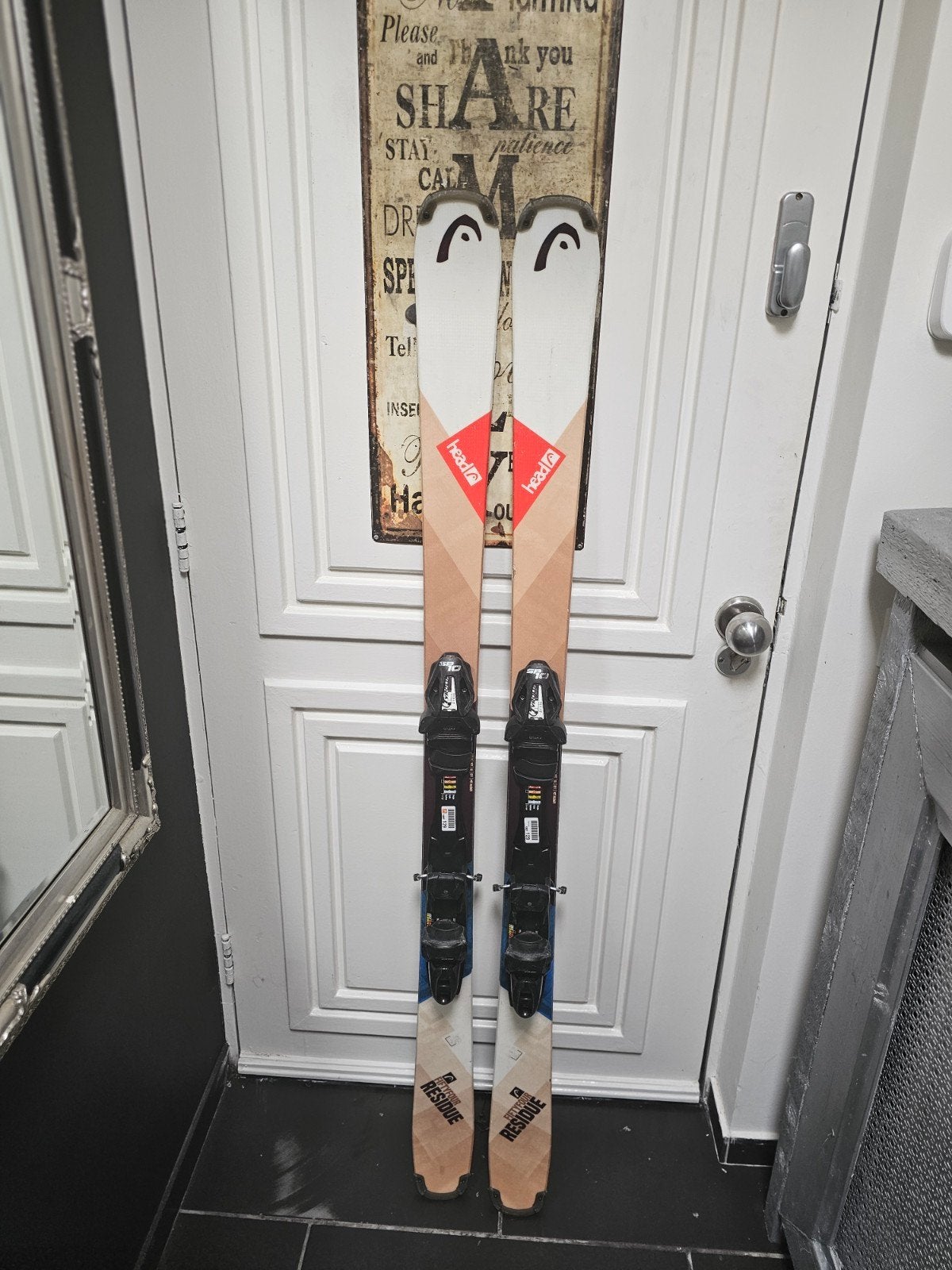 154cm HEAD TWINTIPS FREESTYLE SKI, Sport en Fitness, 140 tot 160 cm, Gebruikt, Ophalen of Verzenden, Carve