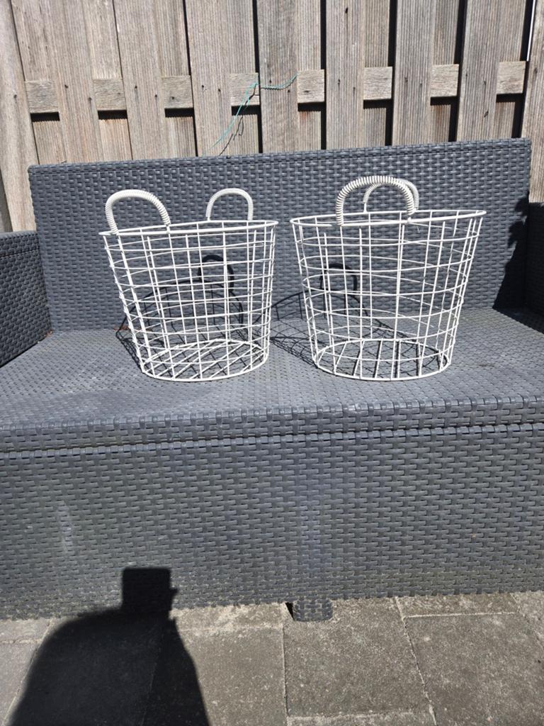 Te koop 2 manden, Ophalen of Verzenden, Rotan