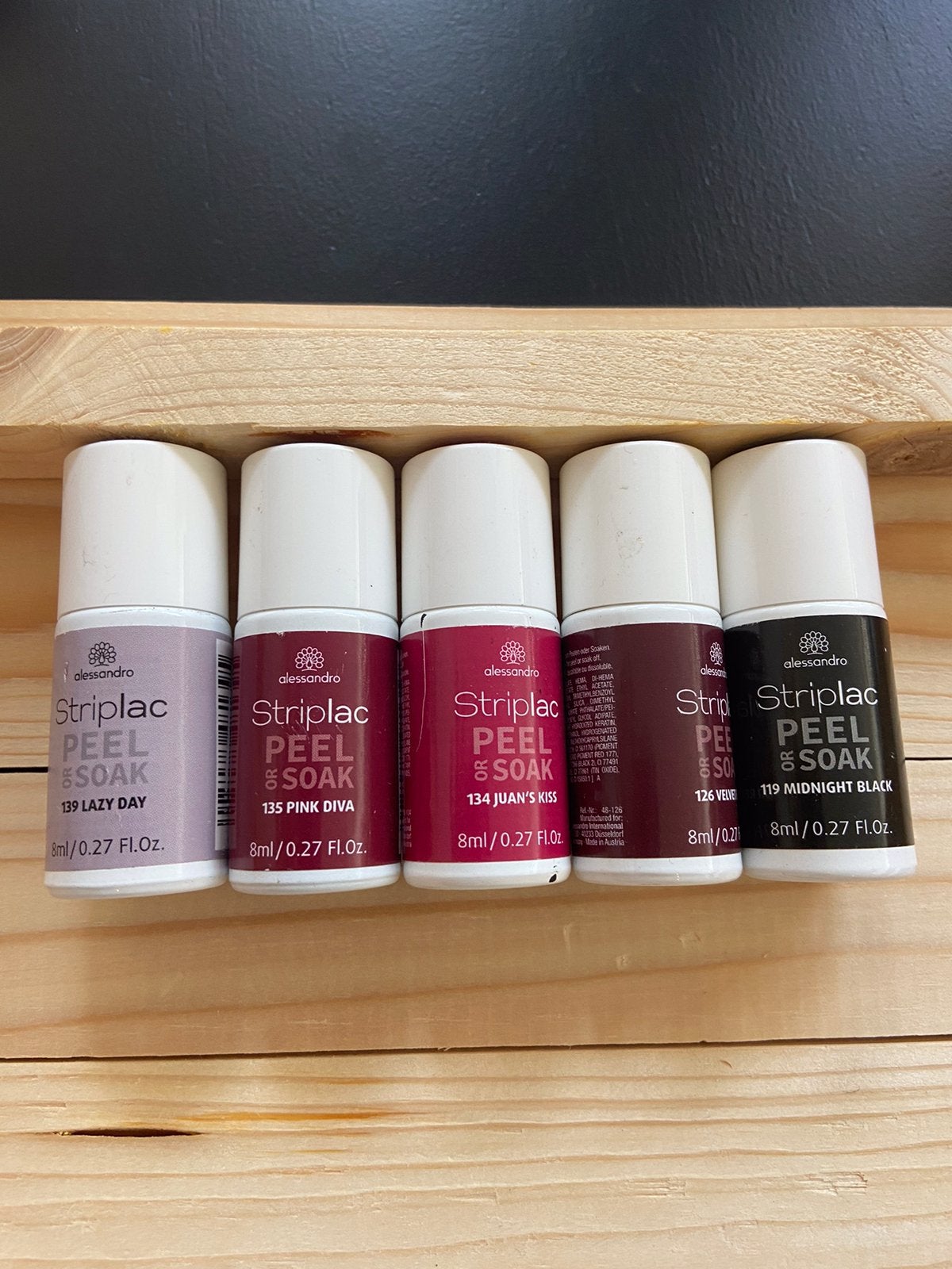 Alessandro Peel or Soak nagellak, Ophalen of Verzenden, Zo goed als nieuw, Overige kleuren, Handen en Nagels