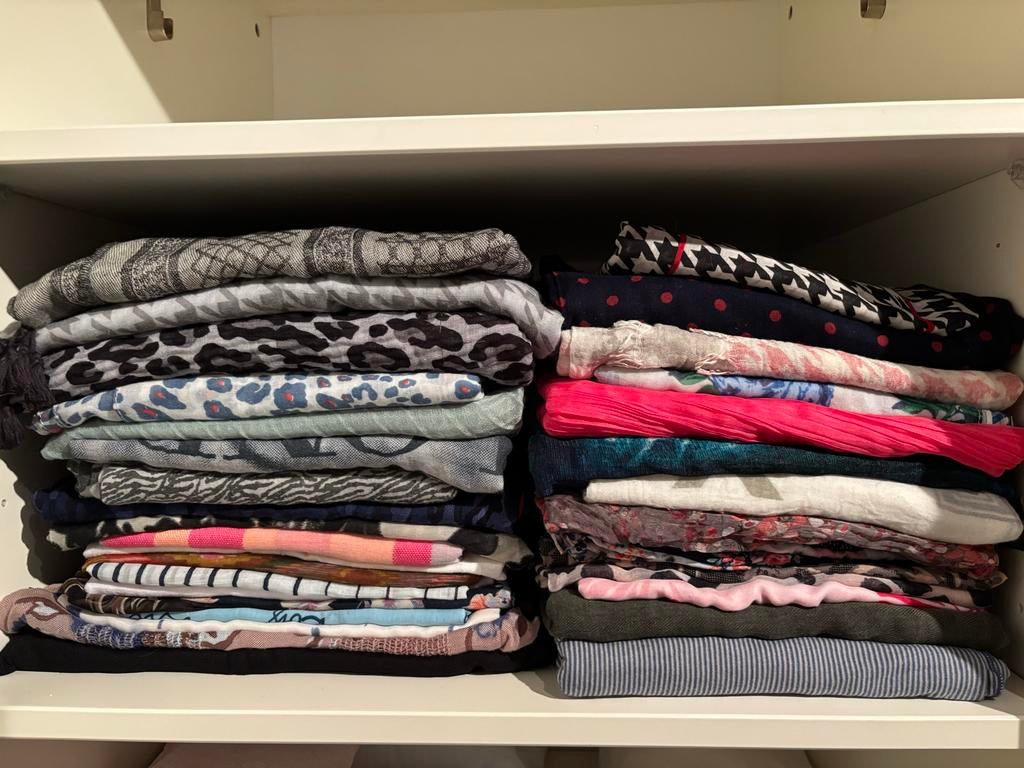 37 Dunne Sjaals - Nieuw/Nieuwstaat - Diverse Maten, Ophalen of Verzenden, Nieuw