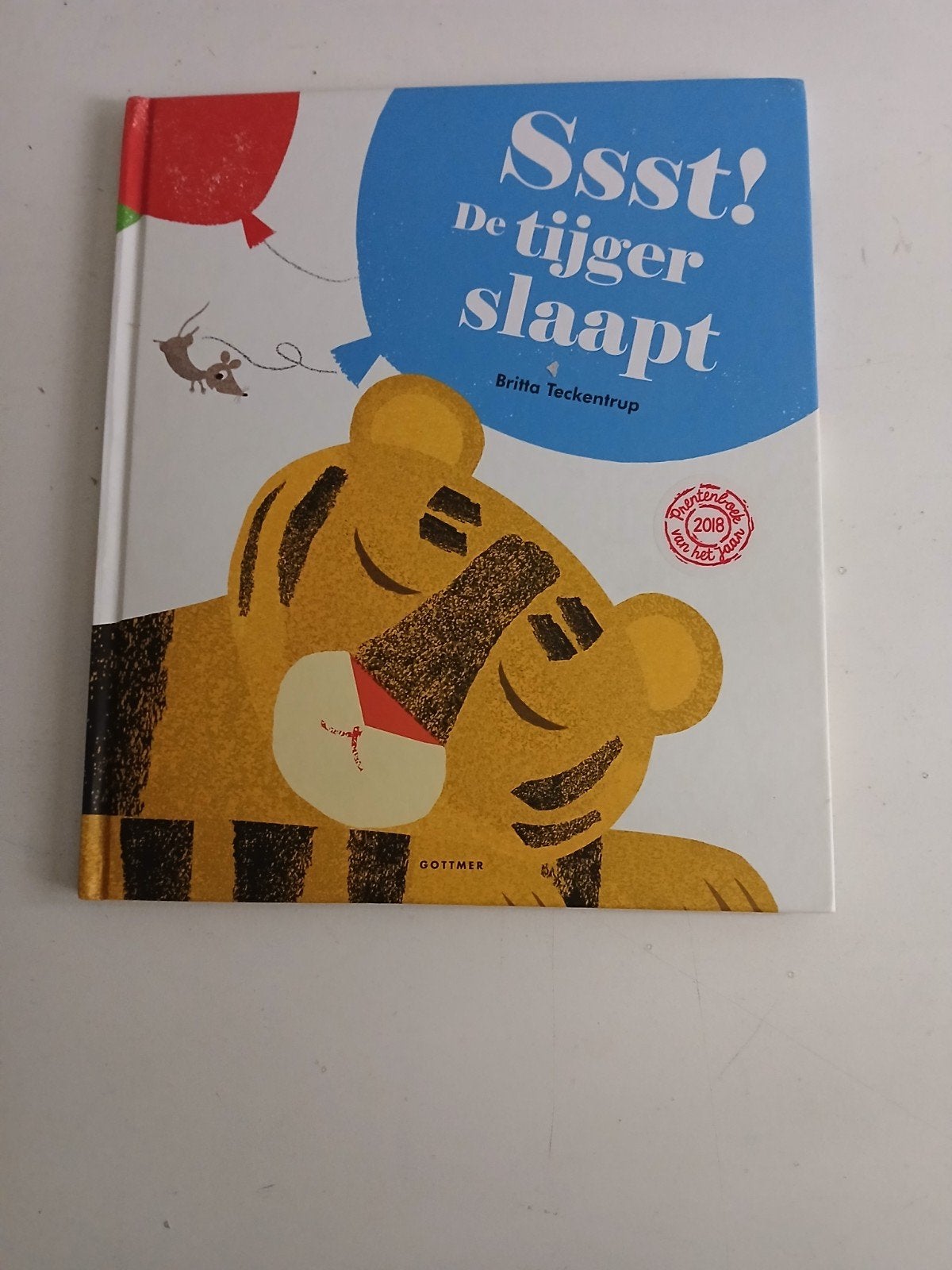 Sssst! De tijger slaapt - Britta Teckentrup, Boeken, Fictie algemeen, Ophalen of Verzenden, Zo goed als nieuw, 4 jaar