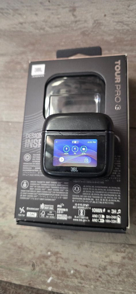 JBL Tour Pro 3 Zwart inclusief alle accessoires