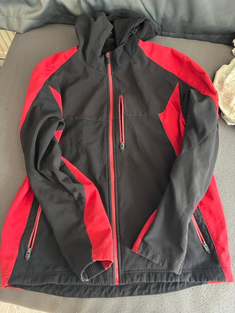 Engelbert Strauss Softshell Jas Zwart/Rood Maat XL, Kleding | Dames, Wintersportkleding, Ophalen, Zo goed als nieuw