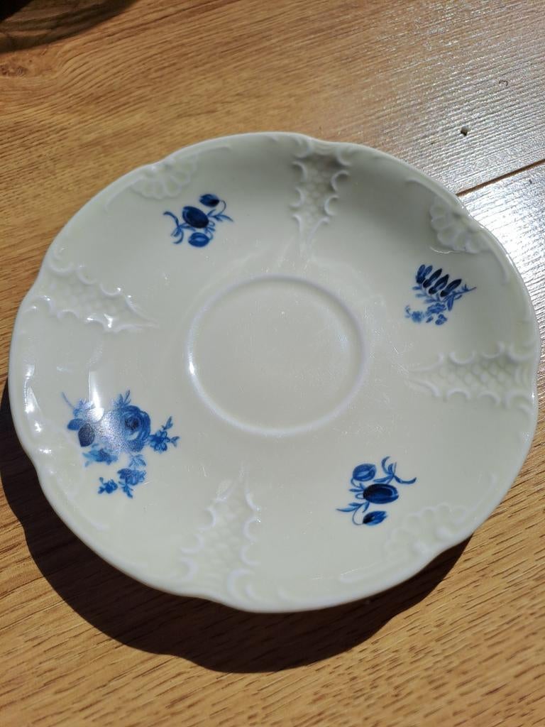 Mosa schotel met blauw bloemmotief, Antiek en Kunst, Ophalen of Verzenden