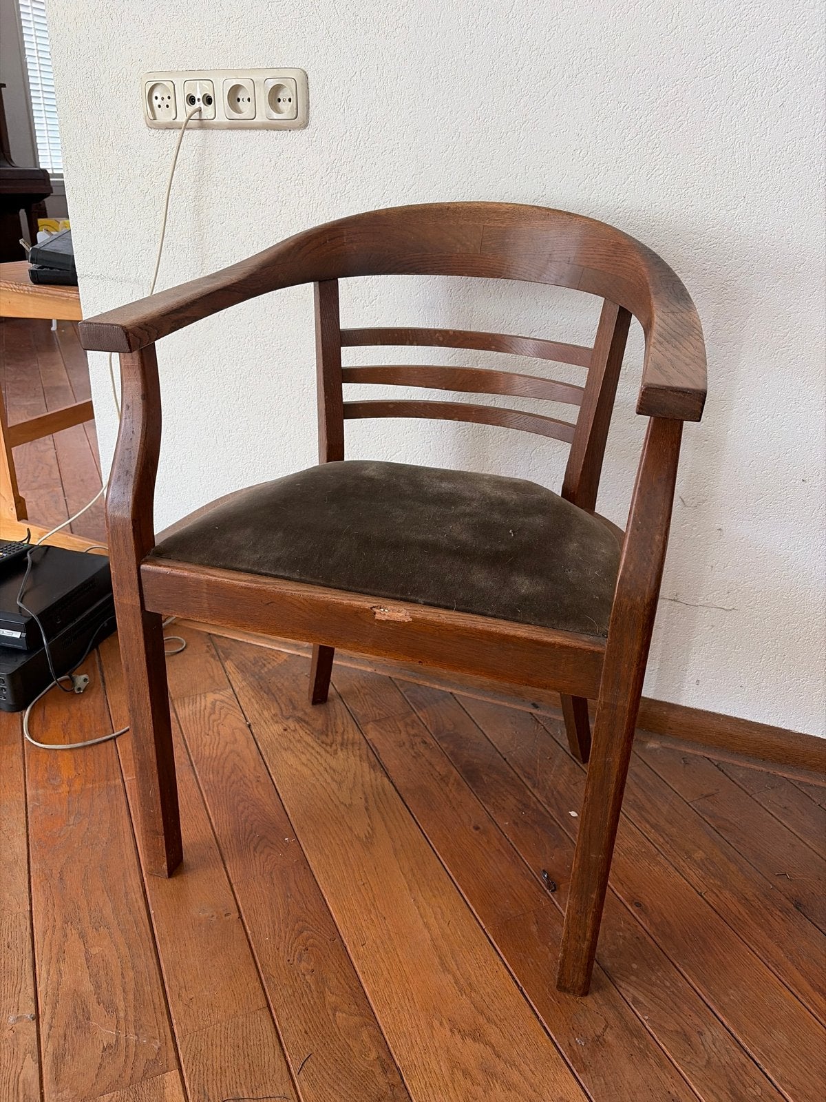 Antieke Lambert Julius bureaustoel - Solide met beschadiging, Antiek en Kunst, Antiek | Meubels | Stoelen en Banken, Ophalen