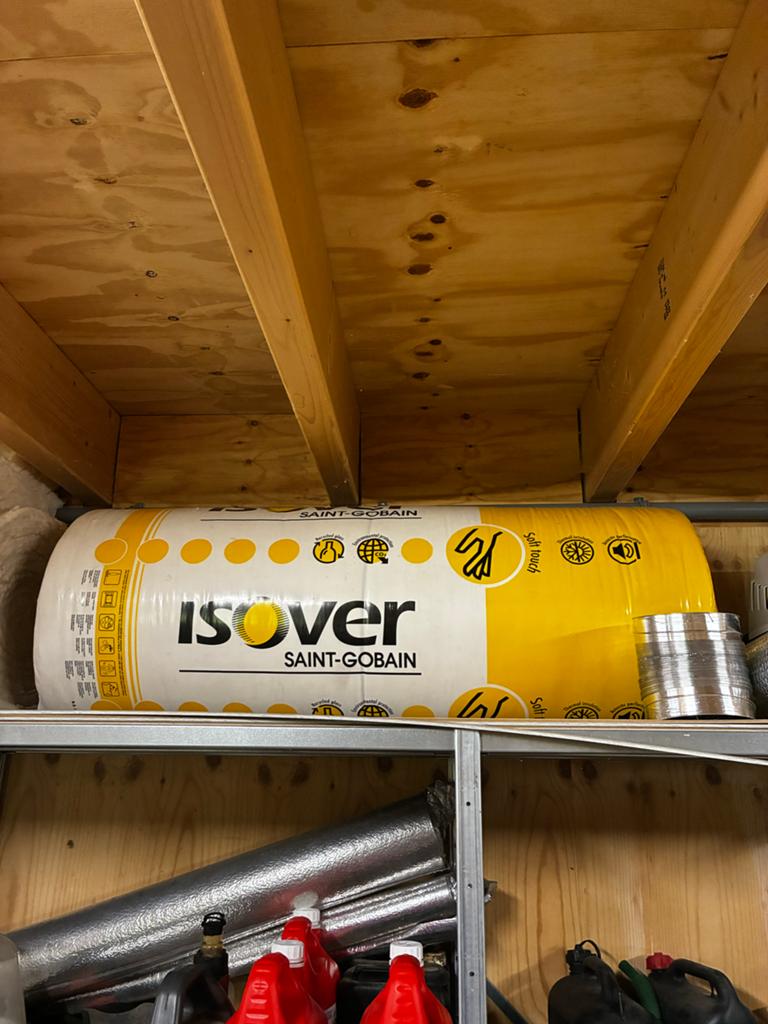 Isover Isolatie Rollen - 2 Nieuw, 1 Aangebroken (140mm, Rd 3, Ophalen, Dakisolatie, 12 cm of meer, Nieuw