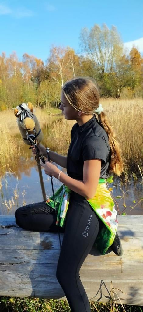 Hobbyhorse lessen manege de hobbelige ruiters, Vacatures, Vanaf 10 jaar, Overige vormen