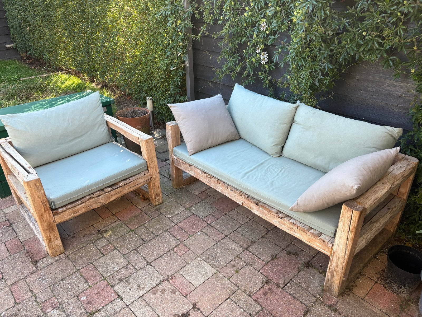 Houten Ibiza style loungeset met kussens en regenhoes, Ophalen, Gebruikt, 3 zitplaatsen, Loungeset