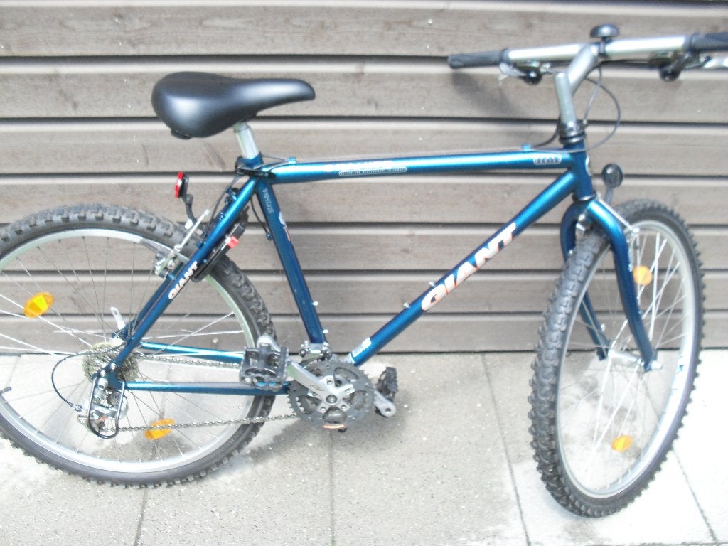 zo goed als nieuw mountainbike giant, Fietsen en Brommers, Ophalen, Zo goed als nieuw, Schijfrem, 26 inch of meer