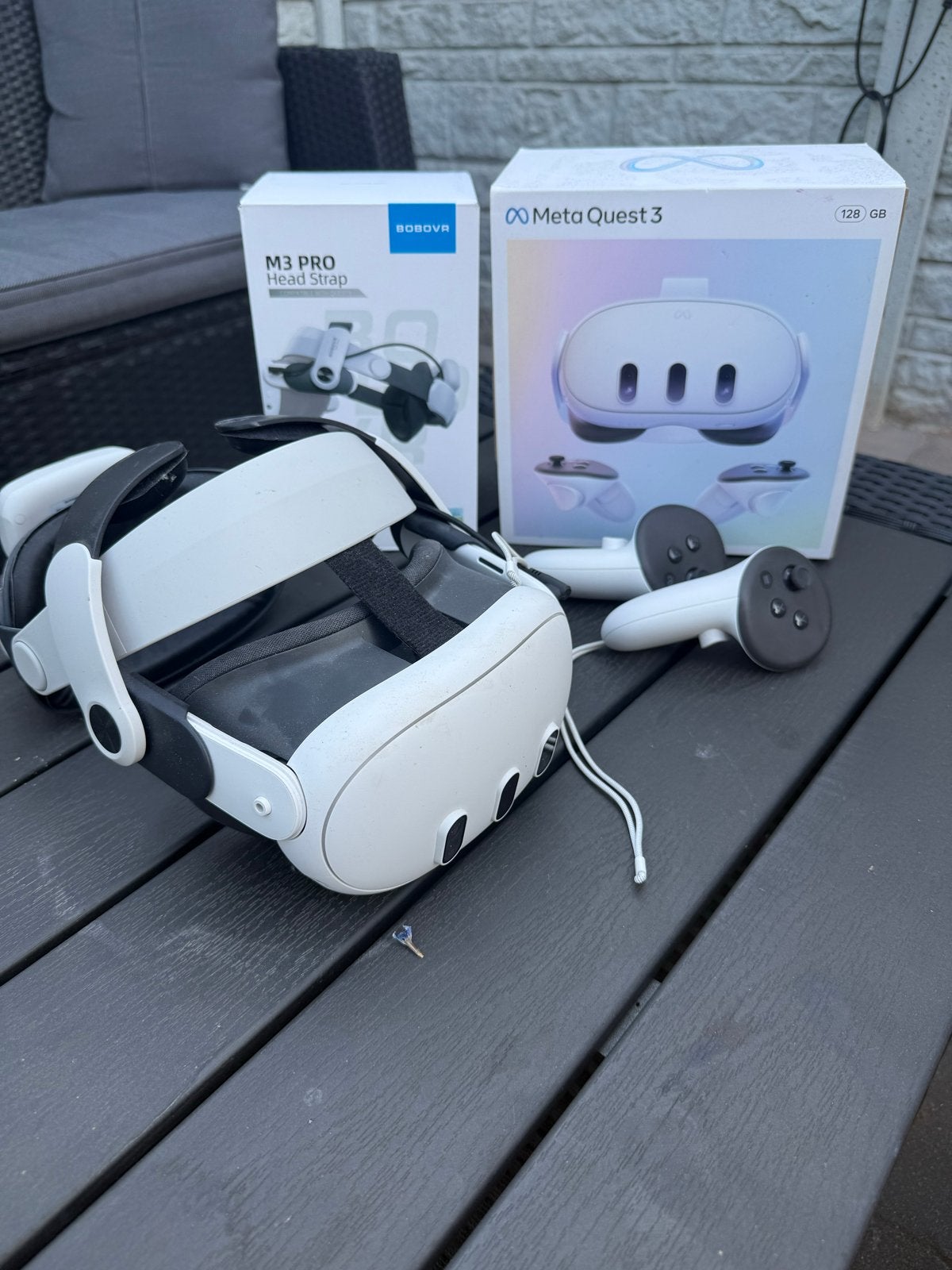 Meta Quest 3 128GB met BoboVR M3 Pro Head Strap, Spelcomputers en Games, Virtual Reality, Zo goed als nieuw, Overige platformen