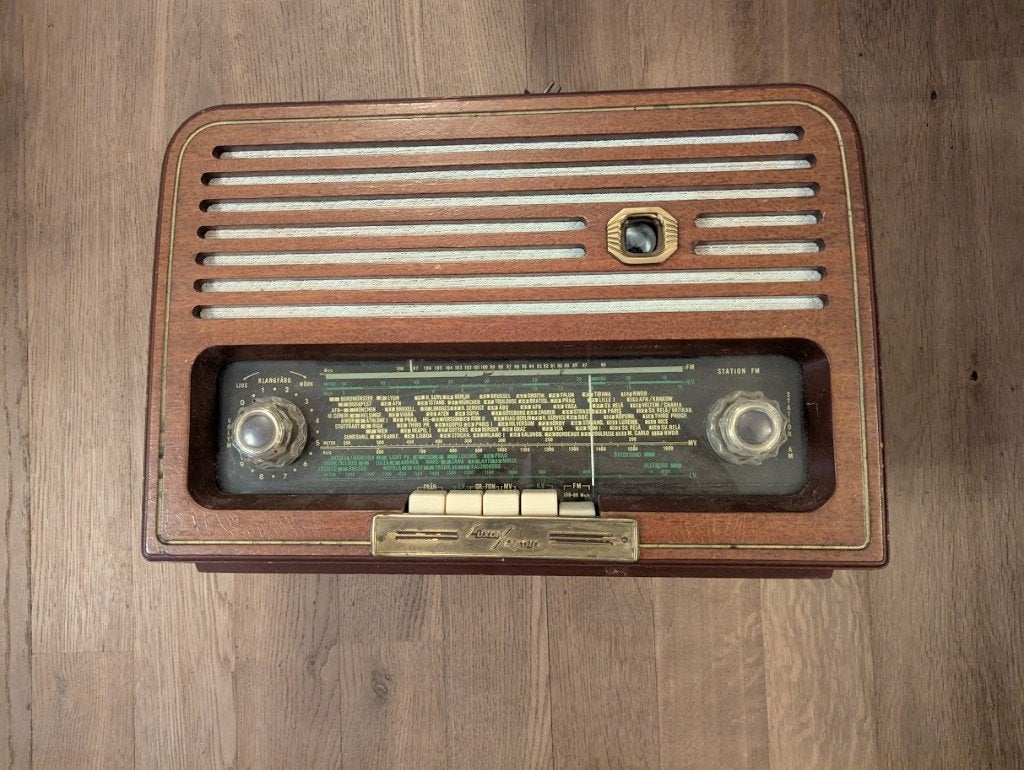 Vintage Luxor Radio Harmoni, Ophalen