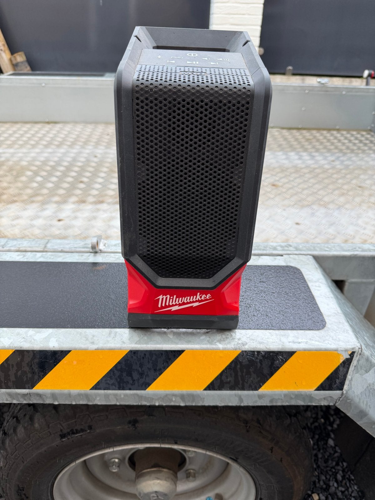 Milwaukee M18 SPEJSG2 Bluetooth Speaker (excl. accu), Ophalen of Verzenden, Zo goed als nieuw