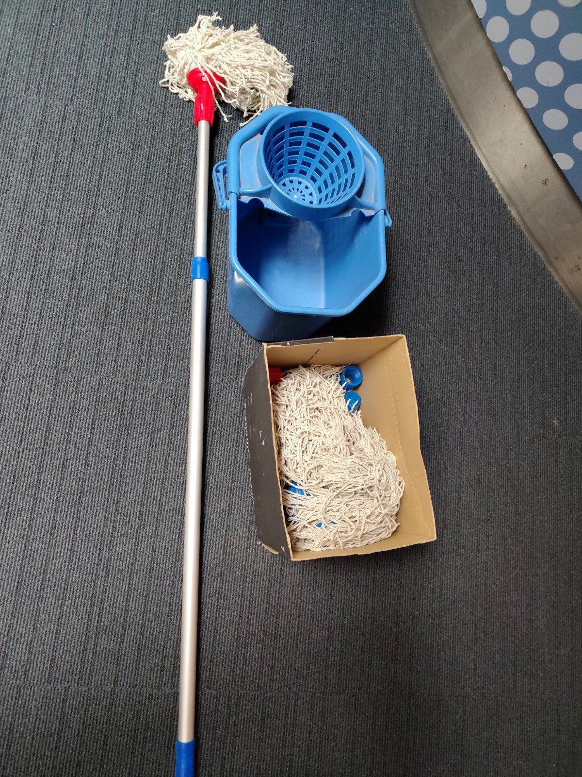 Mopemmer, diverse mops, mopsteel in lengte instelbaar, Ophalen, Dweilemmer, -bak, of -wagen