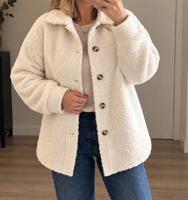 Crème teddy jas dames maat M | Bouclé overshirt Nette staat, Ophalen of Verzenden, Zo goed als nieuw, Maat 38/40 (M), Beige