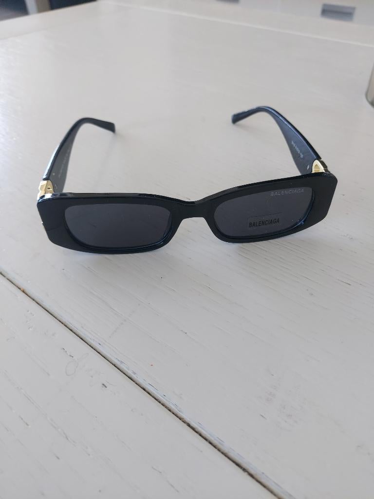 Balenciaga Bril, Sieraden, Tassen en Uiterlijk, Zonnebrillen en Brillen | Dames, Overige merken, Zwart, Ophalen of Verzenden, Zo goed als nieuw