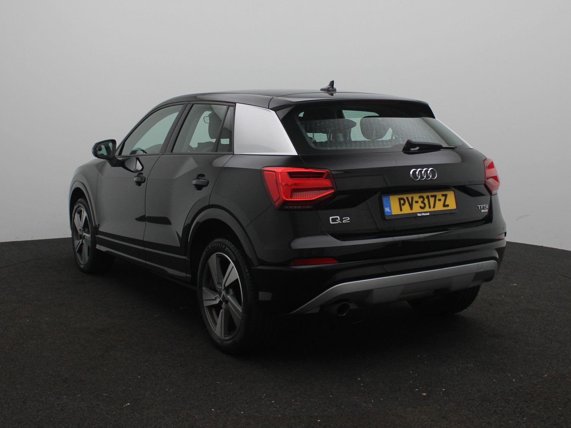 Audi Q2 1.0 TFSI #limited | Airconditioning | Cruise Control, Voorwielaandrijving, 12 maanden, Stof, Gebruikt