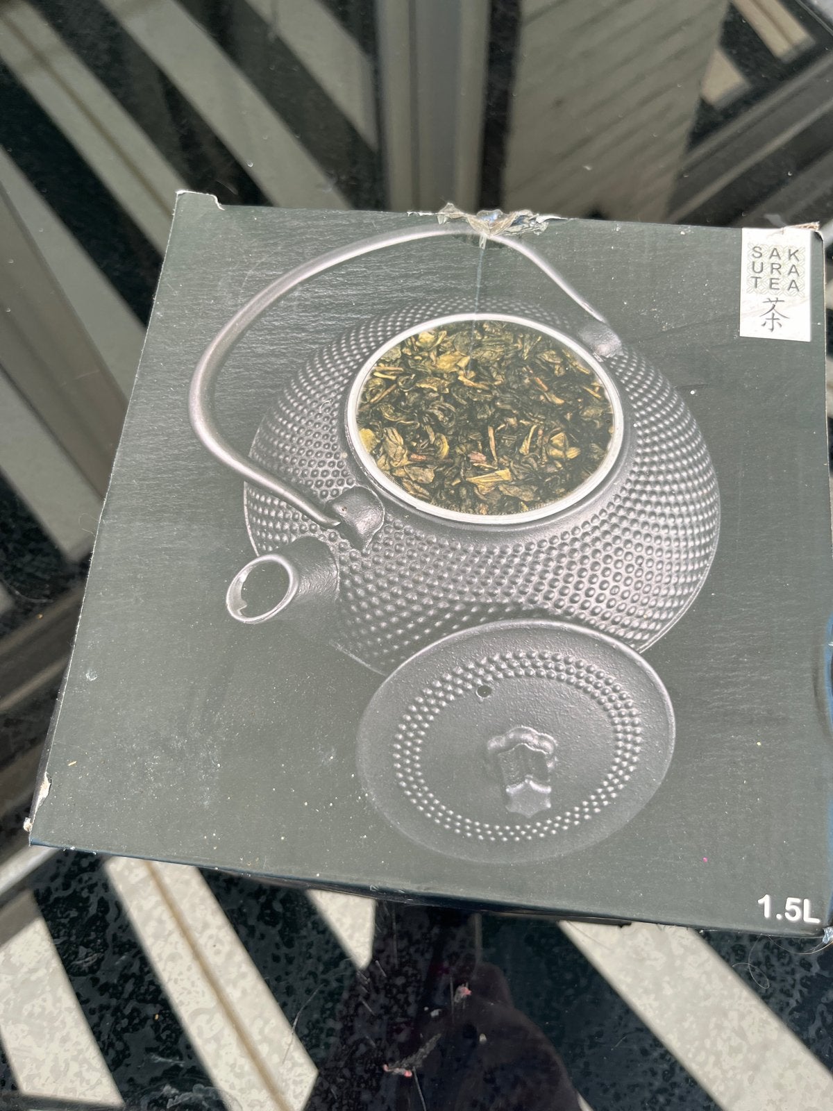Sakura Tea gietijzeren theepot 1.5L - Zo goed als nieuw, Theepot/fluitketel, Ophalen of Verzenden, Zo goed als nieuw, Zwart