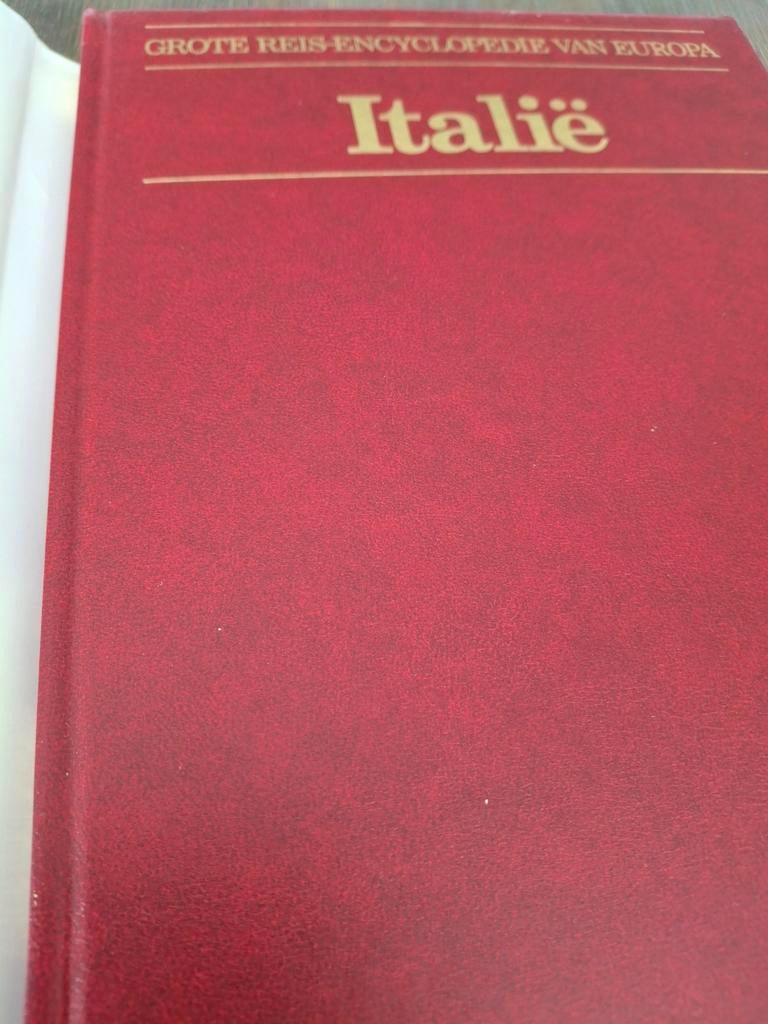 Grote Reis-Encyclopedie van Europa: Italië.  Gebonden uitgav, Boeken, Ophalen of Verzenden, Zo goed als nieuw