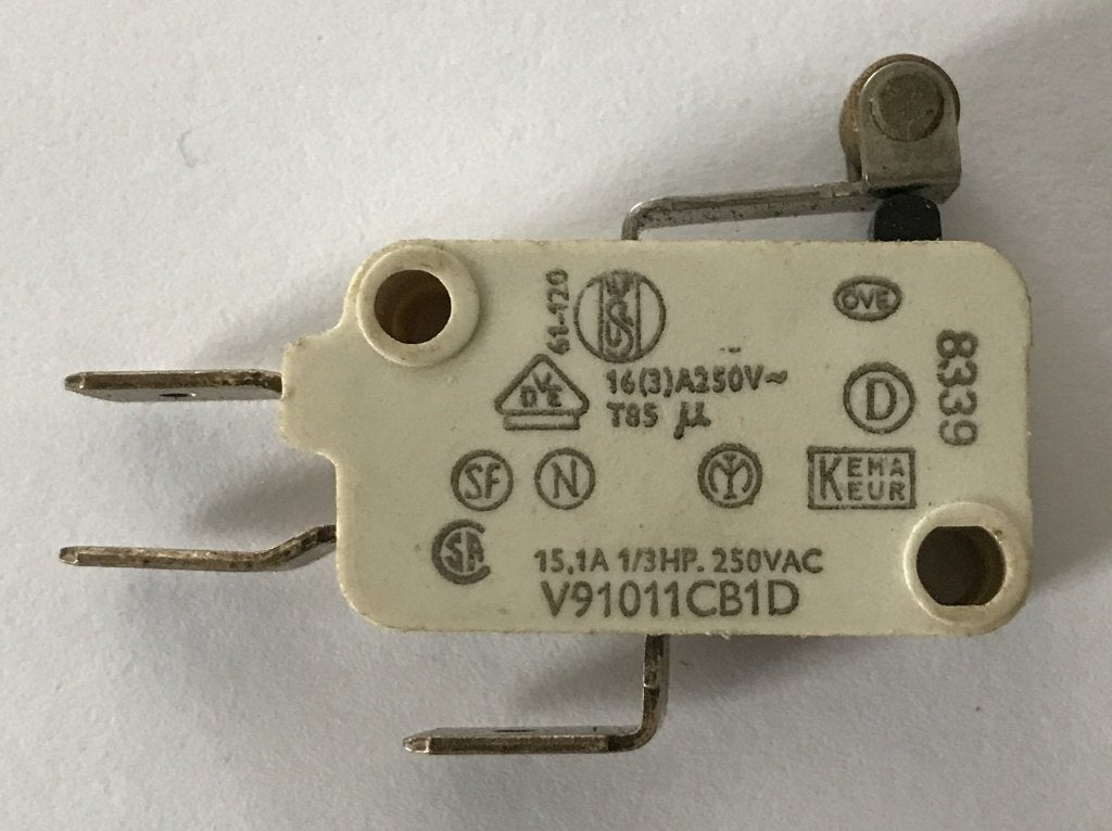 microswitch met beugel {4053}, Ophalen of Verzenden, Zo goed als nieuw