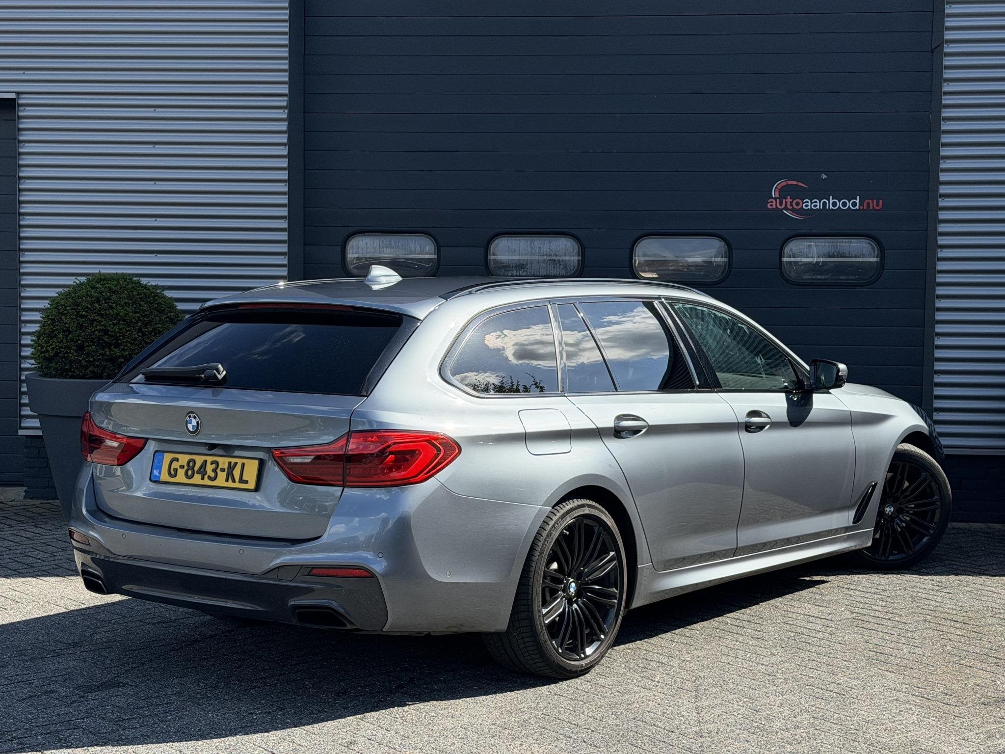 BMW 5-serie Touring 530d High Executive M-Sport | 360* Camer, Auto's, Automaat, Achterwielaandrijving, Gebruikt, Euro 6