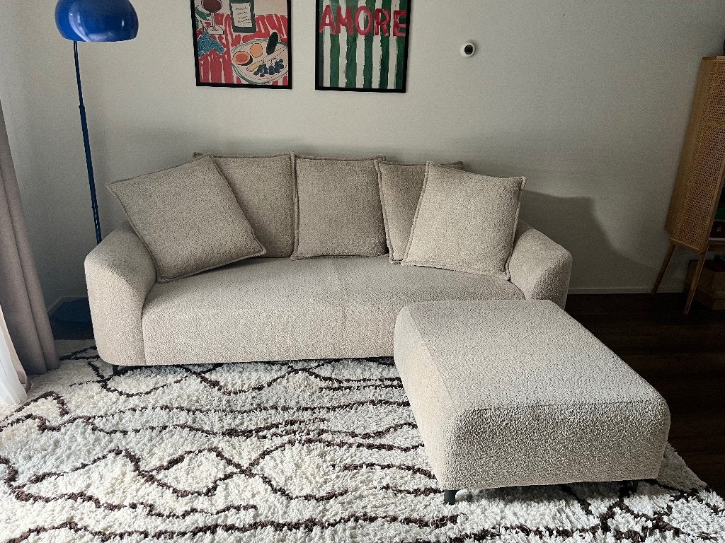 Bank met kussens en hocker, Huis en Inrichting, Ophalen, Driepersoons, 75 tot 100 cm, Zo goed als nieuw