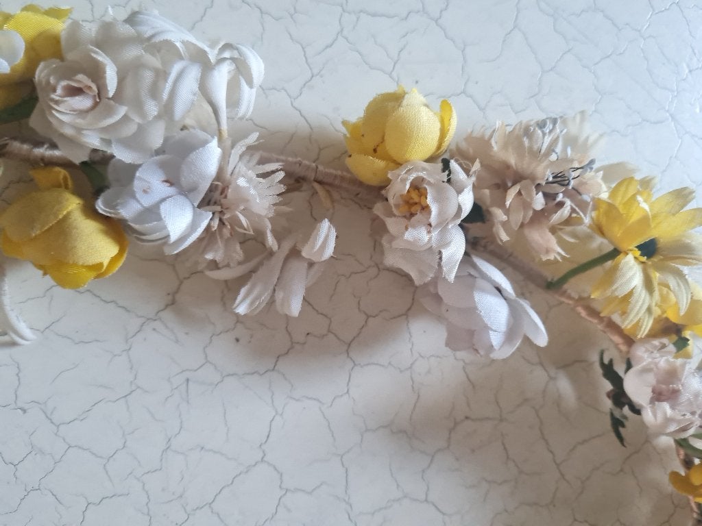 Oude bloemen boog voor in stolp, Overige materialen, Heikant 21 Kaatsheuvel, Belle Vieille Brocante, Ophalen of Verzenden